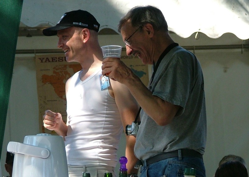 ../Images/Kerry, G0LCS and Nick, 5B4FL enjoying a joke.jpg